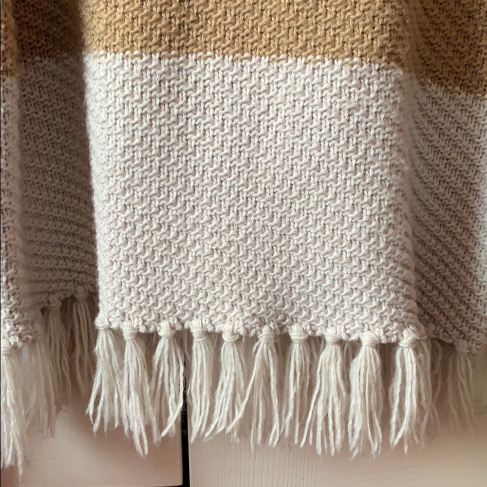 Fringe Color Block Sweater - image 4